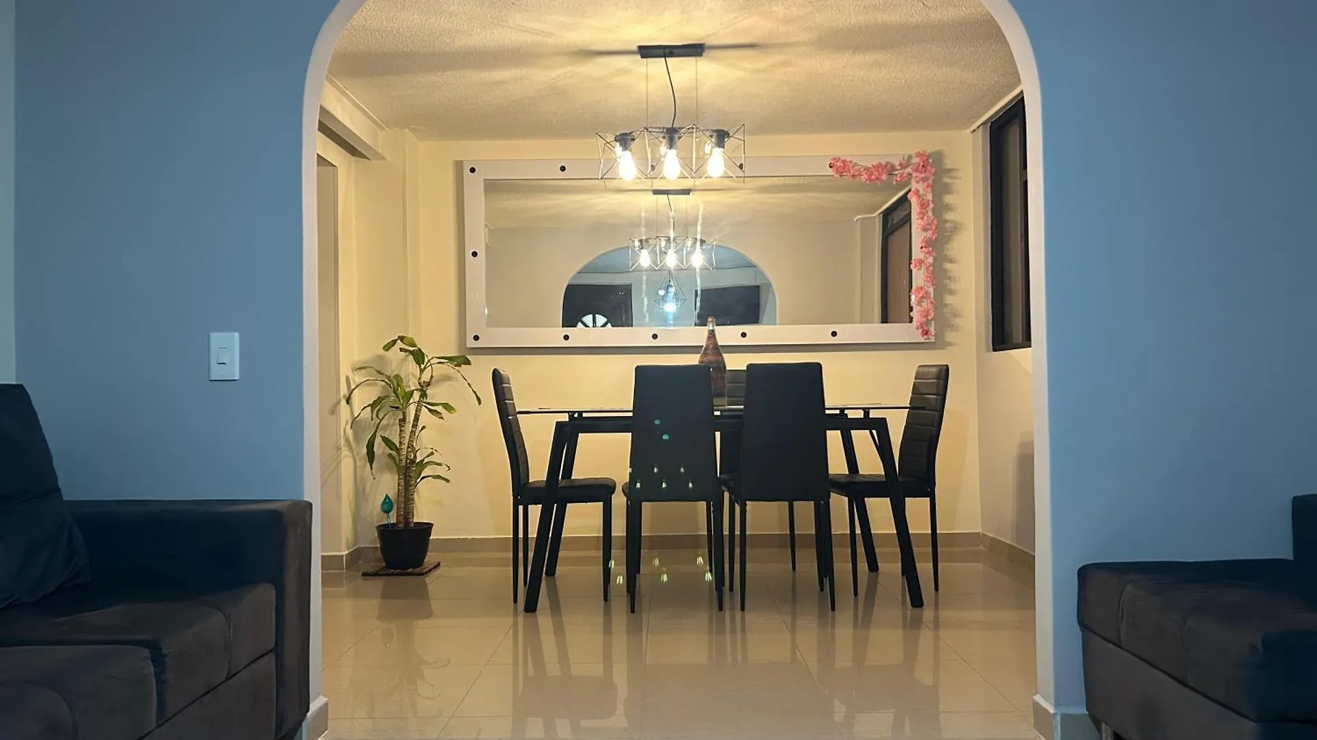 Cattleya Real - Home Bogota Colombia